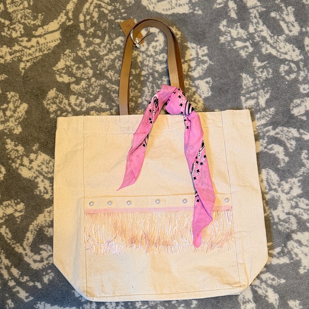 Stylish Cream Tote Bag with Pink Accent